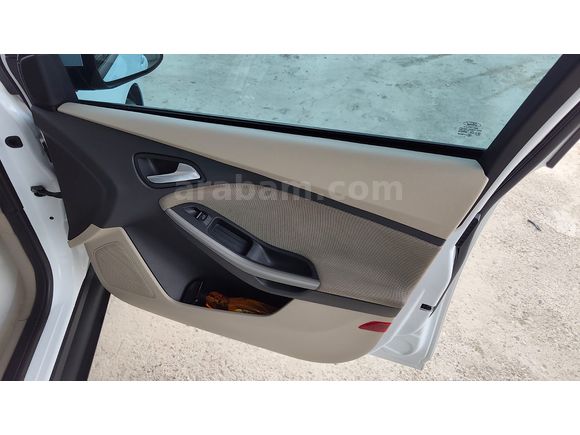Sahibinden Ford Focus 1.6 Ti-VCT Style 2013 Model 