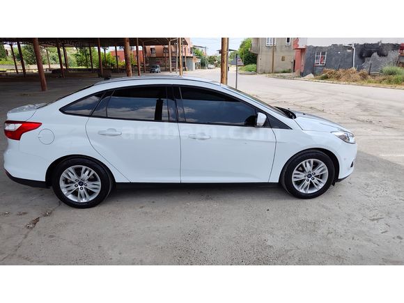 Sahibinden Ford Focus 1.6 Ti-VCT Style 2013 Model 