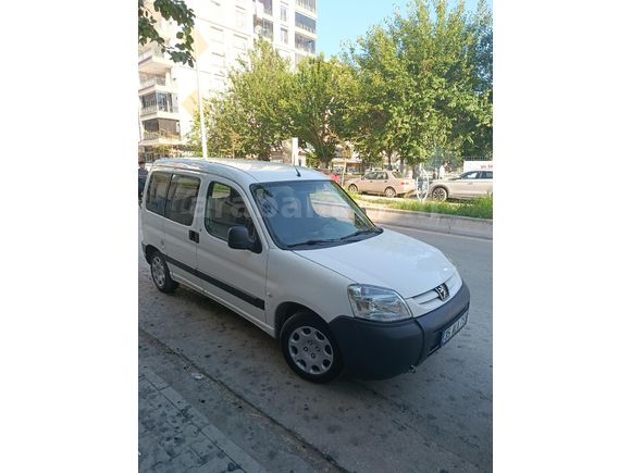 Sahibinden Peugeot Partner 1.9 D 2004 Model