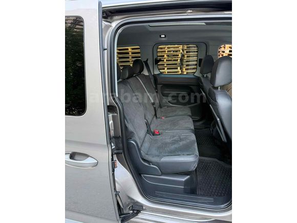 Sahibinden Volkswagen Caddy 2.0 TDI Style 2025 Model 