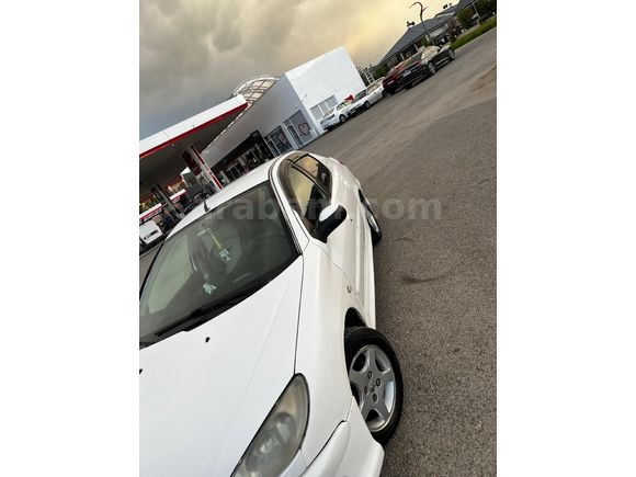 Sahibinden Peugeot 206 1.4 Executive 2008 Model