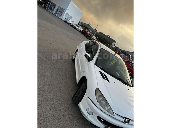 Sahibinden Peugeot 206 1.4 Executive 2008 Model
