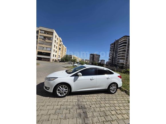 AZ KULANILMIŞ. FOCUS 