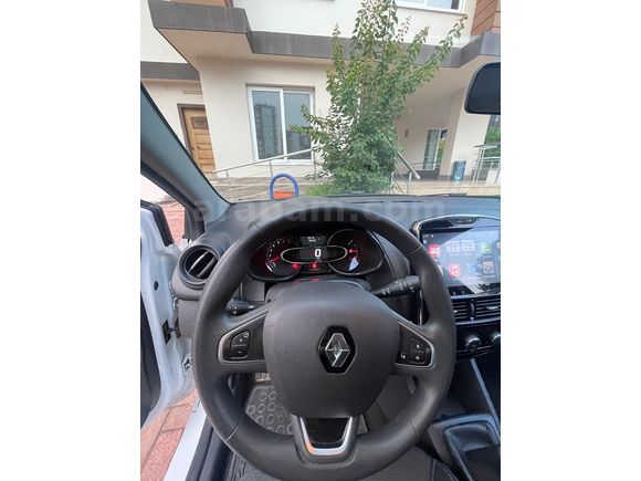 Sahibinden Tramersiz 2020 Renault Clio 0.9 TCe Joy 45 000 Km Androidauto