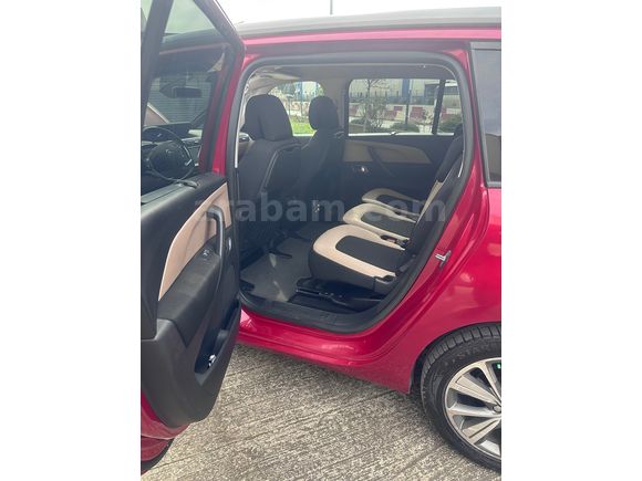 Sahibinden Citroen C4 Grand Picasso 1.6 e-HDi Intensive 2014 Model 
