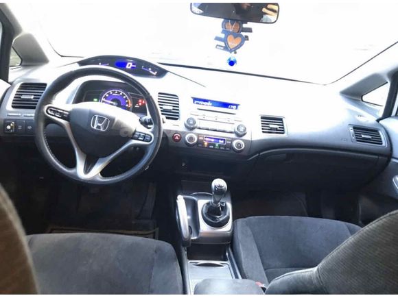 Honda Civic  FD6 MOTOR ARIZALI
