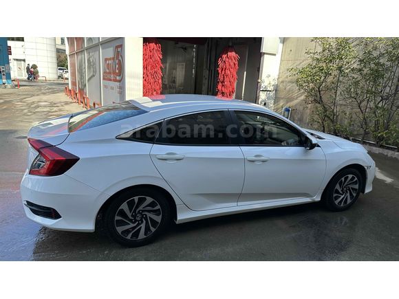 Sahibinden Honda Civic 1.6i VTEC Eco Premium 2017 Model 