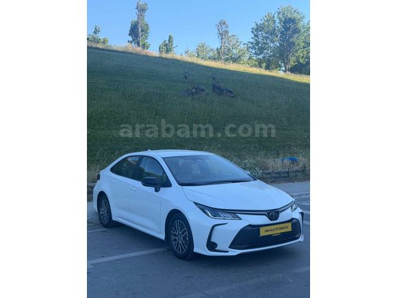 AKKALEDEN 2026 COROLLA 1.5 VİSİON PLUS 7 KM SIFIR AYARINDA
