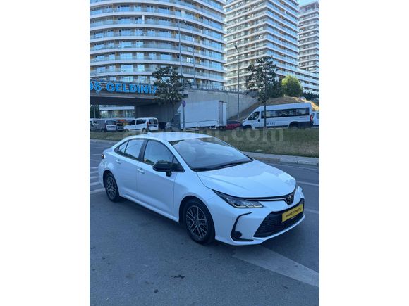 AKKALEDEN 2026 COROLLA 1.5 VİSİON PLUS 7 KM SIFIR AYARINDA