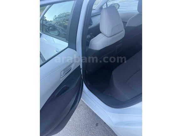 AKKALEDEN 2026 COROLLA 1.5 VİSİON PLUS 7 KM SIFIR AYARINDA
