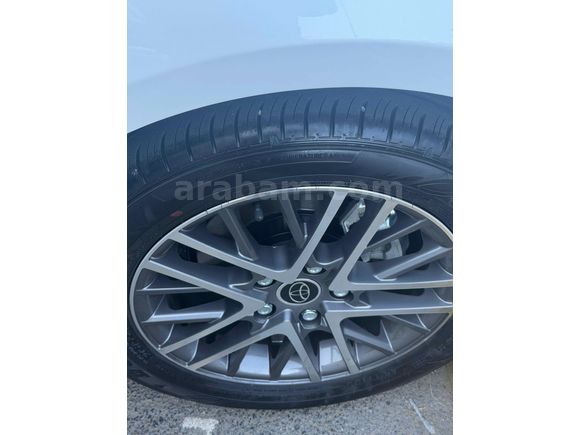 AKKALEDEN 2026 COROLLA 1.5 VİSİON PLUS 7 KM SIFIR AYARINDA