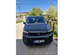 Sahibinden Peugeot Rifter 1.5 BlueHDI Allure 2025 Model