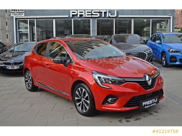 PRESTİJ MOTORS... 2023 RENAULT CLİO 1.0TCE ICON
