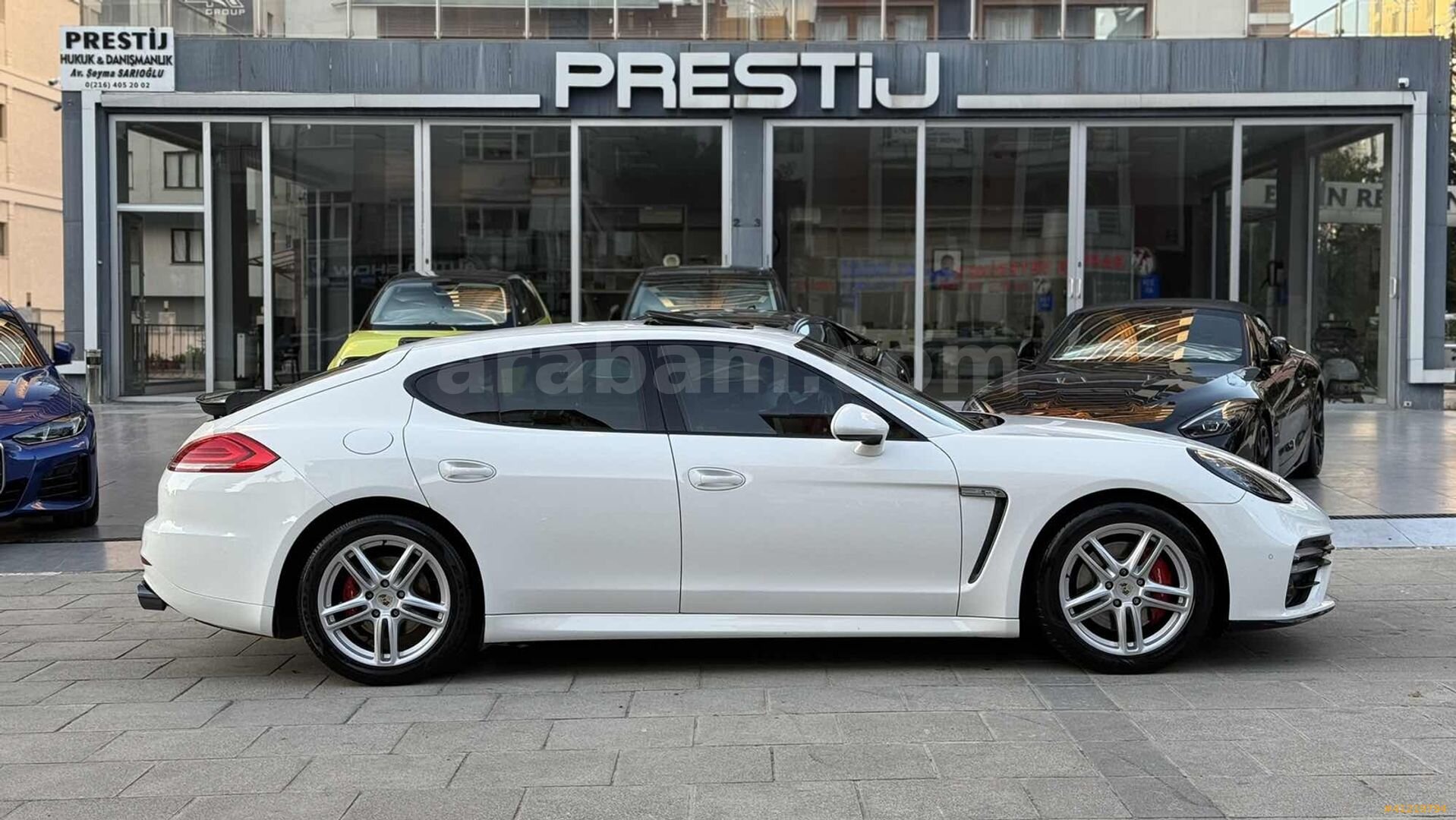 Galeriden Porsche Panamera 4 2011 Model İstanbul 101.000 km Beyaz 4