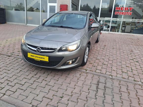 Galeriden Opel Astra 1.6 Edition Plus 2016 Model Konya