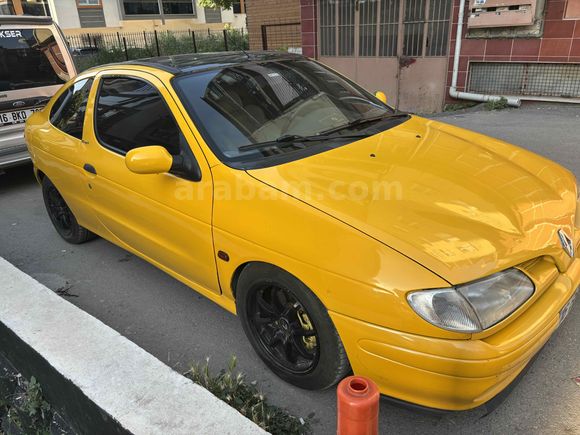 Sahibinden Renault Megane 2.0 Coupe 1998 Model 