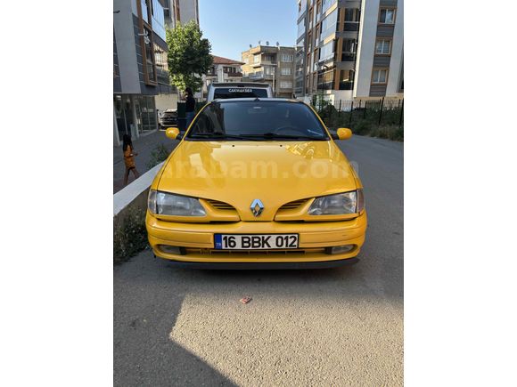 Sahibinden Renault Megane 2.0 Coupe 1998 Model 