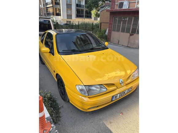 Sahibinden Renault Megane 2.0 Coupe 1998 Model 