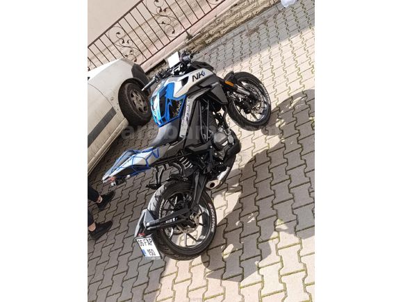 CFmoto 250NK