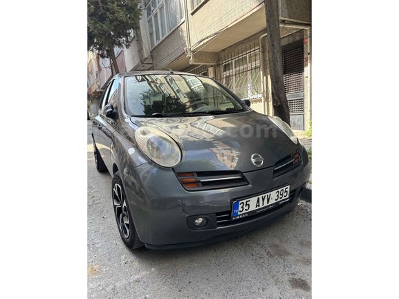 Yeni muayneli Nissan Micra
