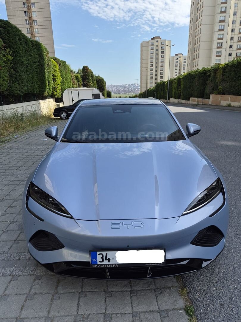 Sahibinden BYD Seal Design 2025 Model İstanbul 8.050 km Mavi (metalik) 1