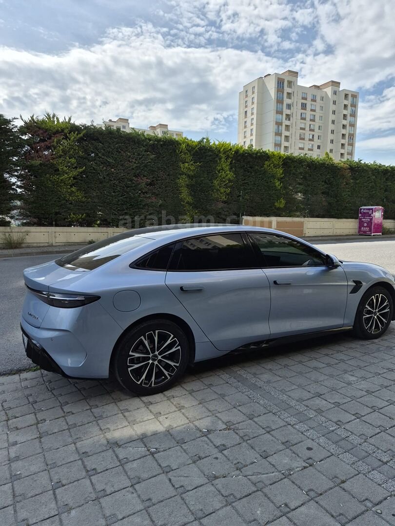 Sahibinden BYD Seal Design 2025 Model İstanbul 8.050 km Mavi (metalik) 5