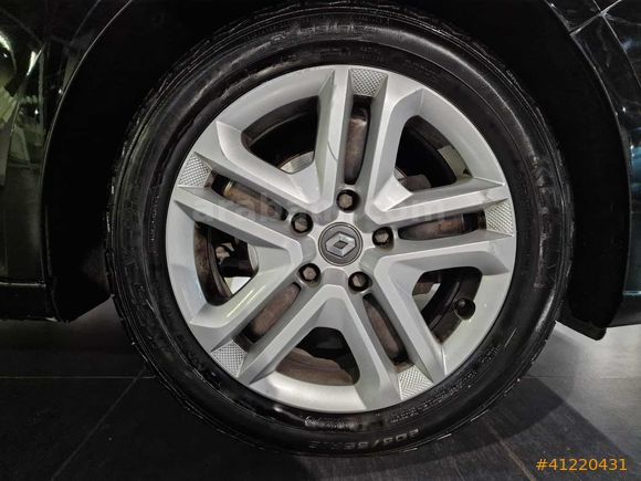 Mais İzmir Şube Megane Sedan 1.6 16V Joy