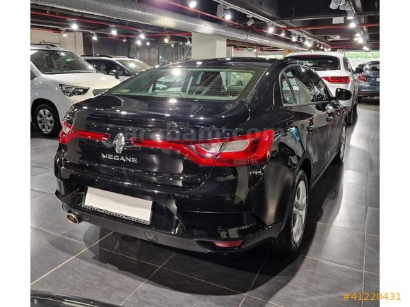 Mais İzmir Şube Megane Sedan 1.6 16V Joy