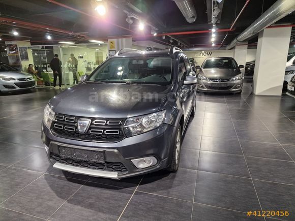 MAİS İZMİR Sandero 0.9 Tce Stepway