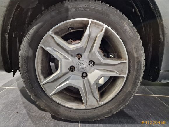 MAİS İZMİR Sandero 0.9 Tce Stepway