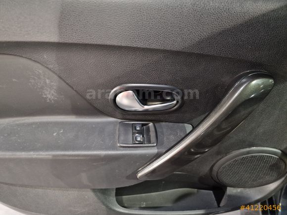 MAİS İZMİR Sandero 0.9 Tce Stepway
