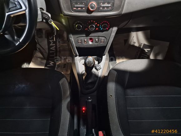 MAİS İZMİR Sandero 0.9 Tce Stepway