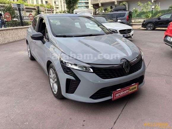 Galeriden Renault Clio 1.0 TCe Evolution 2024 Model Tokat 33.732 km Gri (metalik)