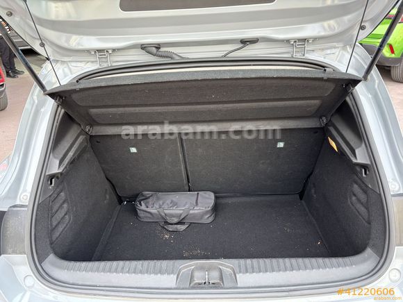Galeriden Renault Clio 1.0 TCe Evolution 2024 Model Tokat 33.732 km Gri (metalik)