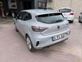 Galeriden Renault Clio 1.0 TCe Evolution 2024 Model Tokat 33.732 km Gri (metalik)