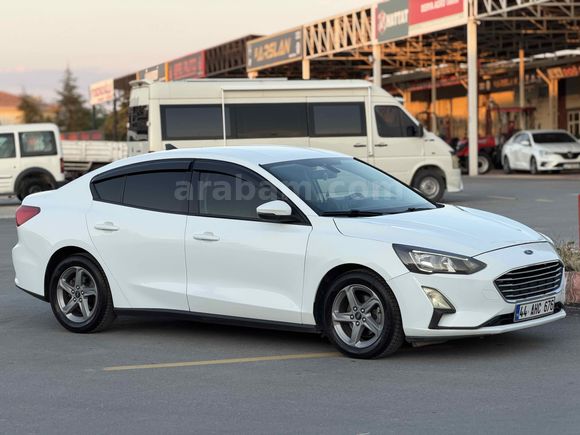 Ford Focus 1.5 TDCi Trend X 2020 ÇIKIŞLI