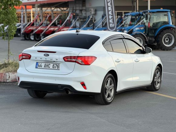Ford Focus 1.5 TDCi Trend X 2020 ÇIKIŞLI