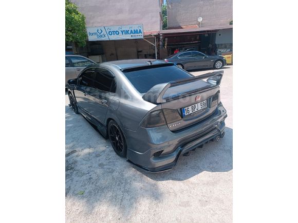 Sahibinden Honda Civic 1.6i VTEC Elegance 2010 Model