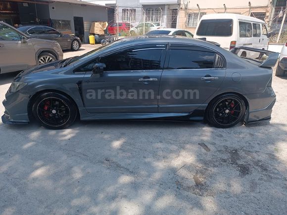 Sahibinden Honda Civic 1.6i VTEC Elegance 2010 Model