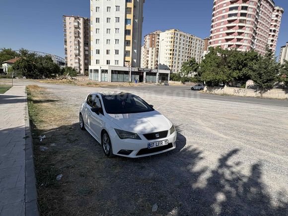 Sahibinden Seat Leon 1.6 TDI CR Style 2013 Model
Beyaz