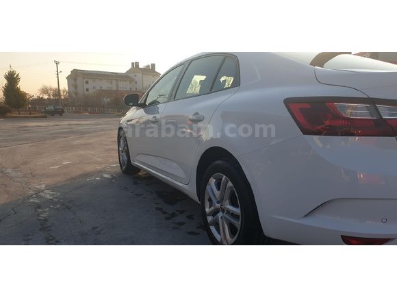Sahibinden Renault Megane 1.3 TCe Joy 2020 Model