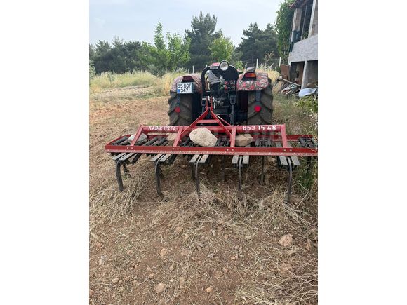 Sahibinden 4*4 çeki demirli 39 saatte sıfır kullanılmamış traktör