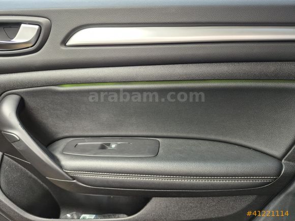 BULUT NETCAR'DAN 2024 1.3 TCE MEGANE ICON HATASIZ DEĞİŞENSİZ