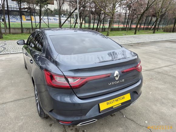 BULUT NETCAR'DAN 2024 1.3 TCE MEGANE ICON HATASIZ DEĞİŞENSİZ