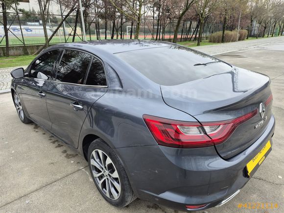 BULUT NETCAR'DAN 2024 1.3 TCE MEGANE ICON HATASIZ DEĞİŞENSİZ