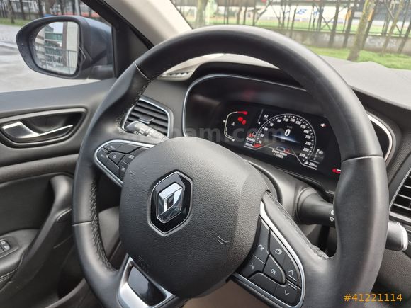 BULUT NETCAR'DAN 2024 1.3 TCE MEGANE ICON HATASIZ DEĞİŞENSİZ
