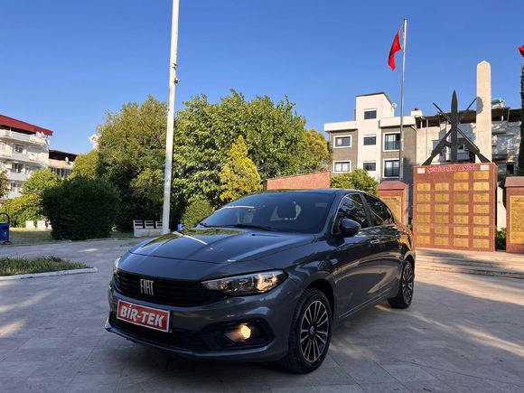 Galeriden Fiat Egea 1.4 Fire Easy Plus 2023 Model Aydın 40.000 km Füme
