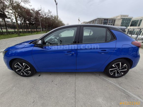 BULUT NETCAR'DAN 2023 MODEL OPEL CORSA 1.2 T GS CAM TAVAN HATASZ