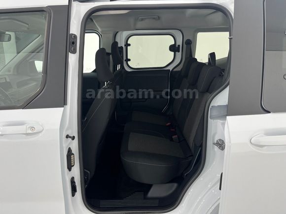 otomobil Ford Tourneo Courier 1.5 EcoBlue Deluxe