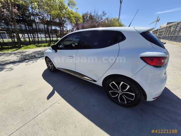 BULUT NETCAR'DAN 2017 MODEL RENAULT CLİO 1.5 dCİ TOUCH
